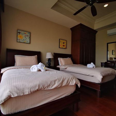 Casa Del Rio Residences Malacca ภายนอก รูปภาพ